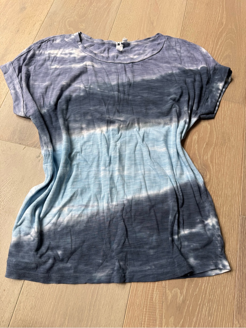 Cable & Gauge Blue Ombre Tie-Dye Short Sleeve Tee